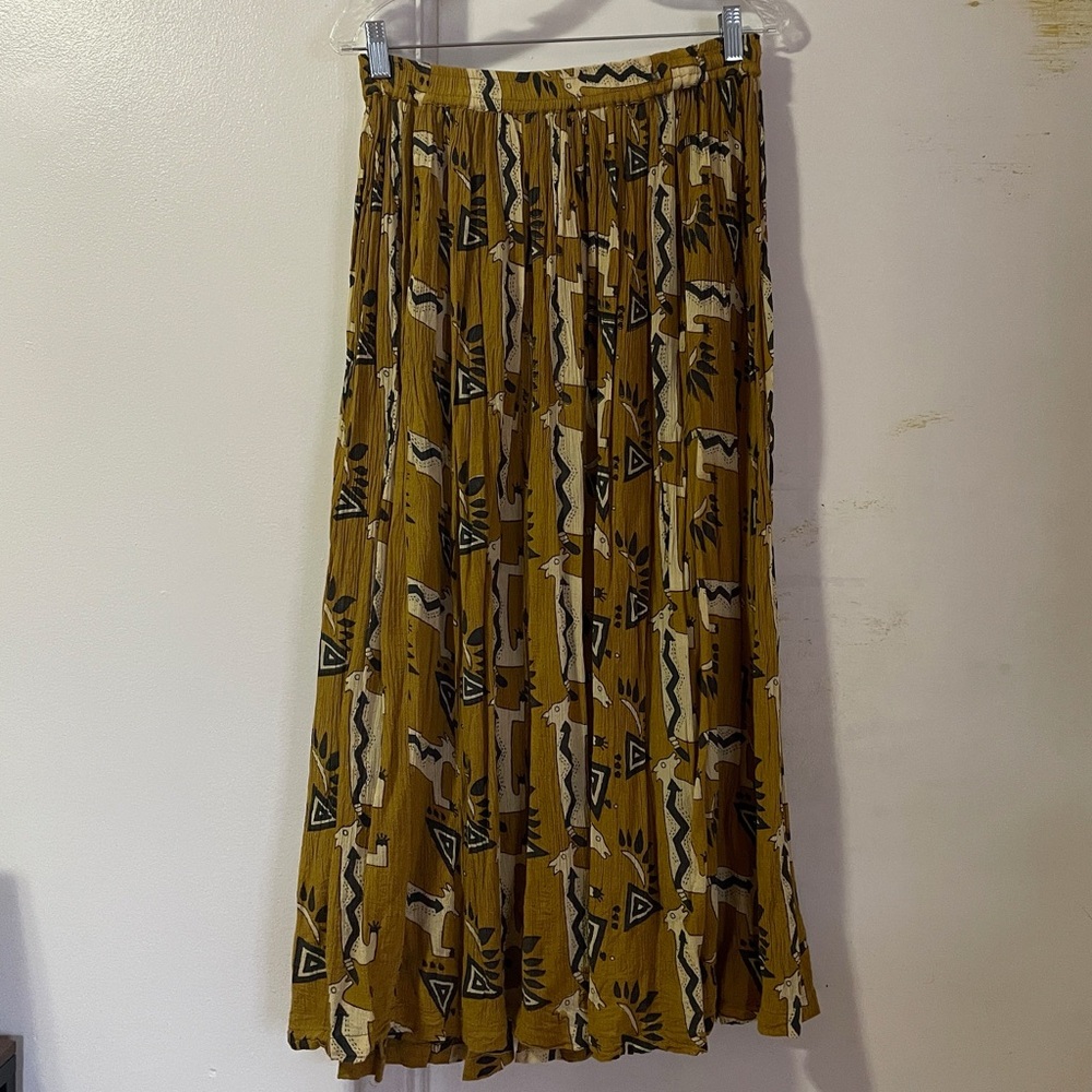 💜 Secondhand Chicos | Y2K Mustard yellow southwestern maxi skirt OS